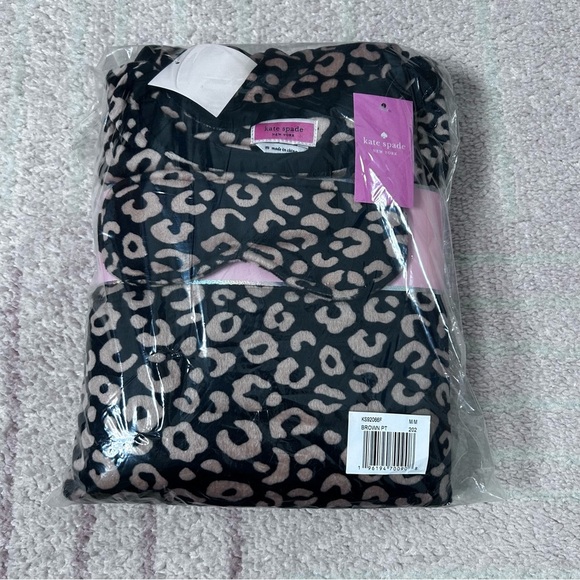 NWT Kate Spade Black and Brown Leopard Velour Jogger Pajama Set Size Medium - Picture 4 of 5